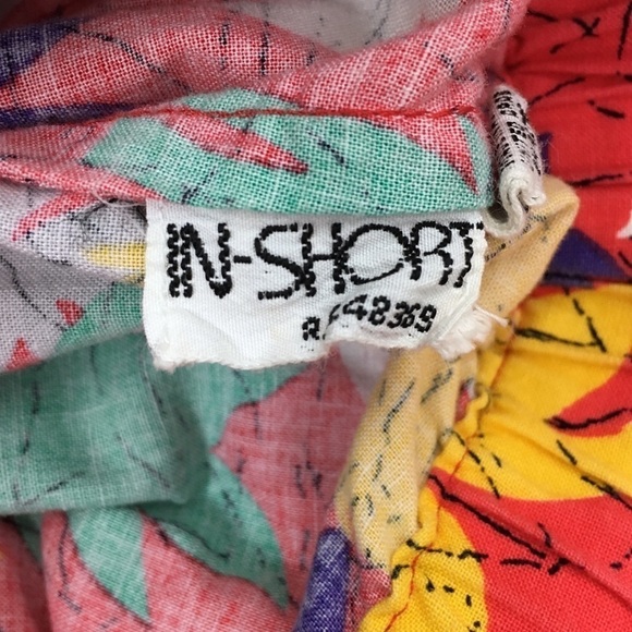 VINTAGE Shorts Ultra High Paper Bag Waist Animals Safari Jungle Tropical Medium - Picture 7 of 9